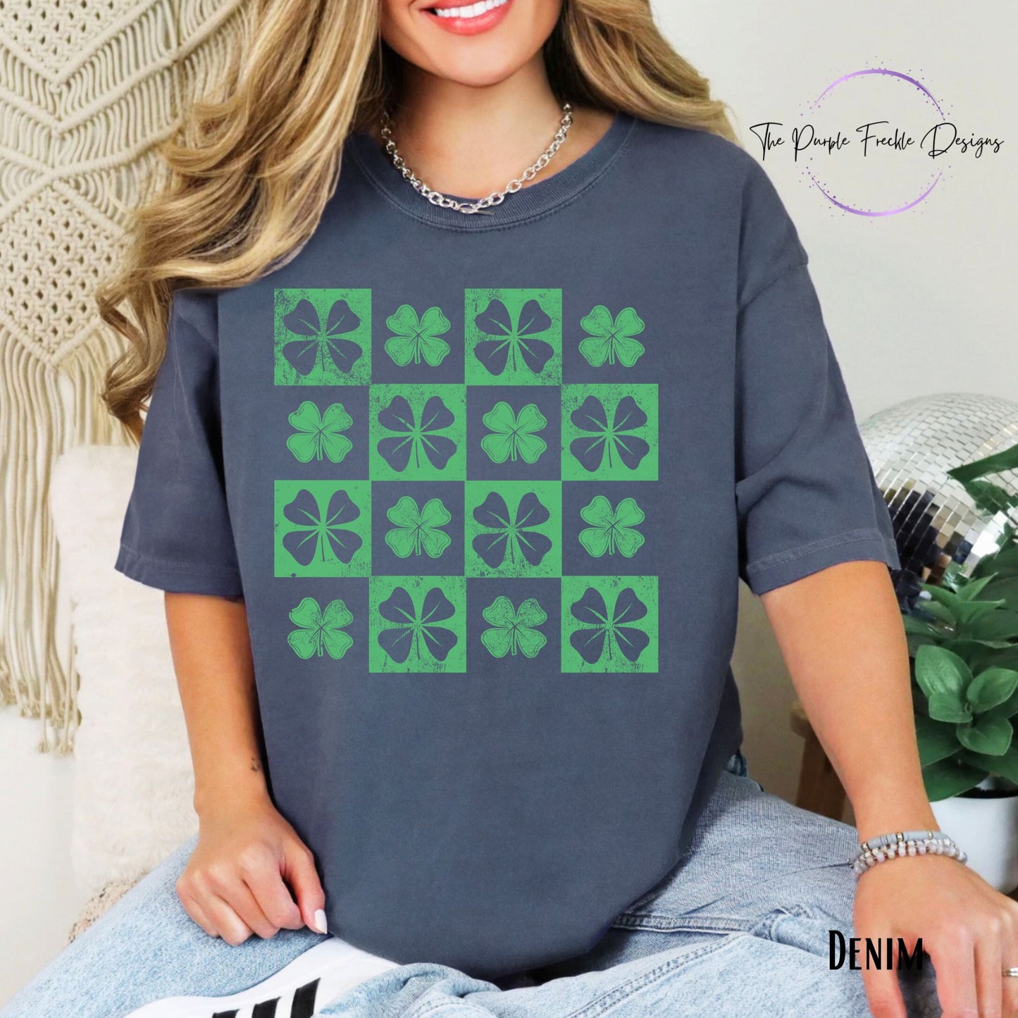 Distressed Clovers