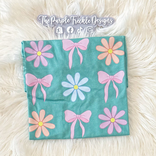 Flowers and Daisies on Saltwater
